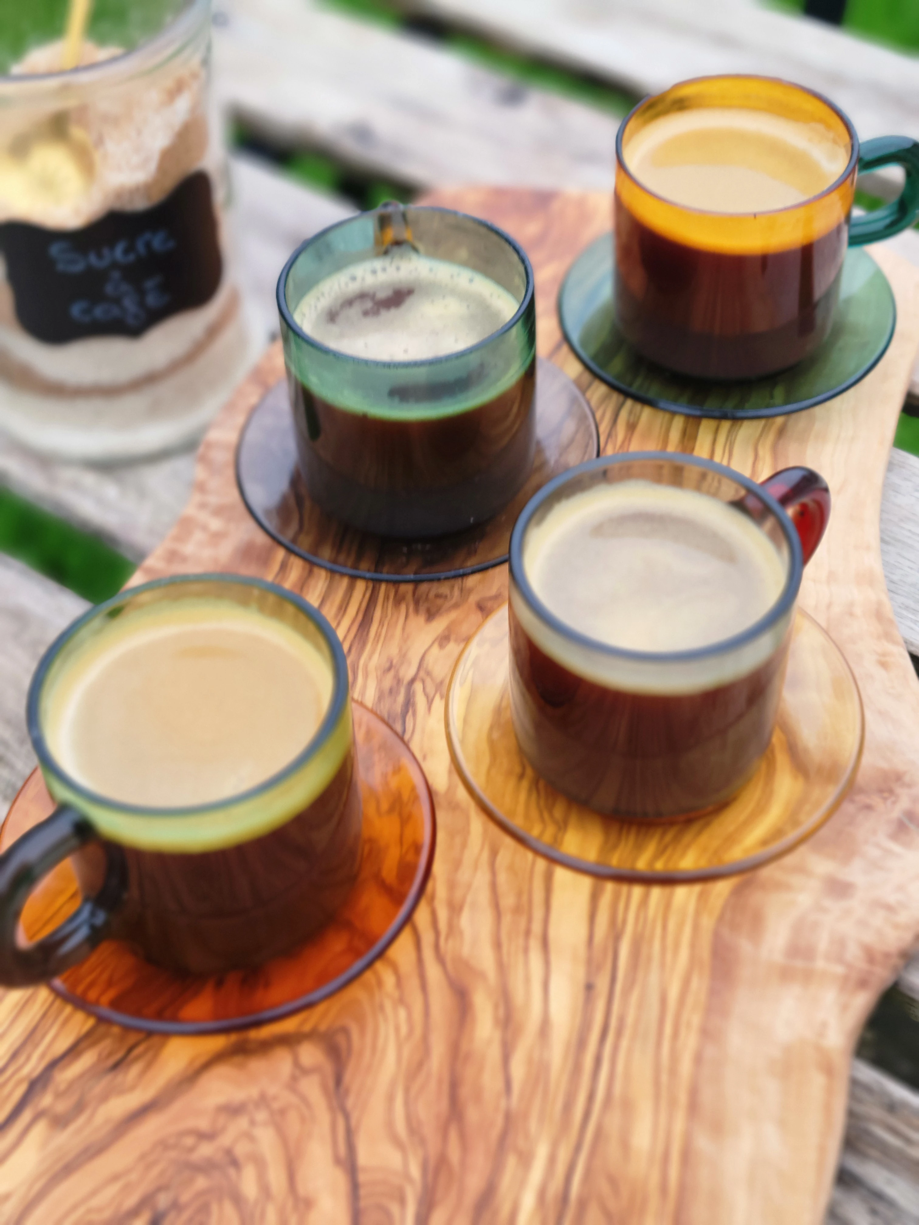Lot Tasses de café et moment de pause